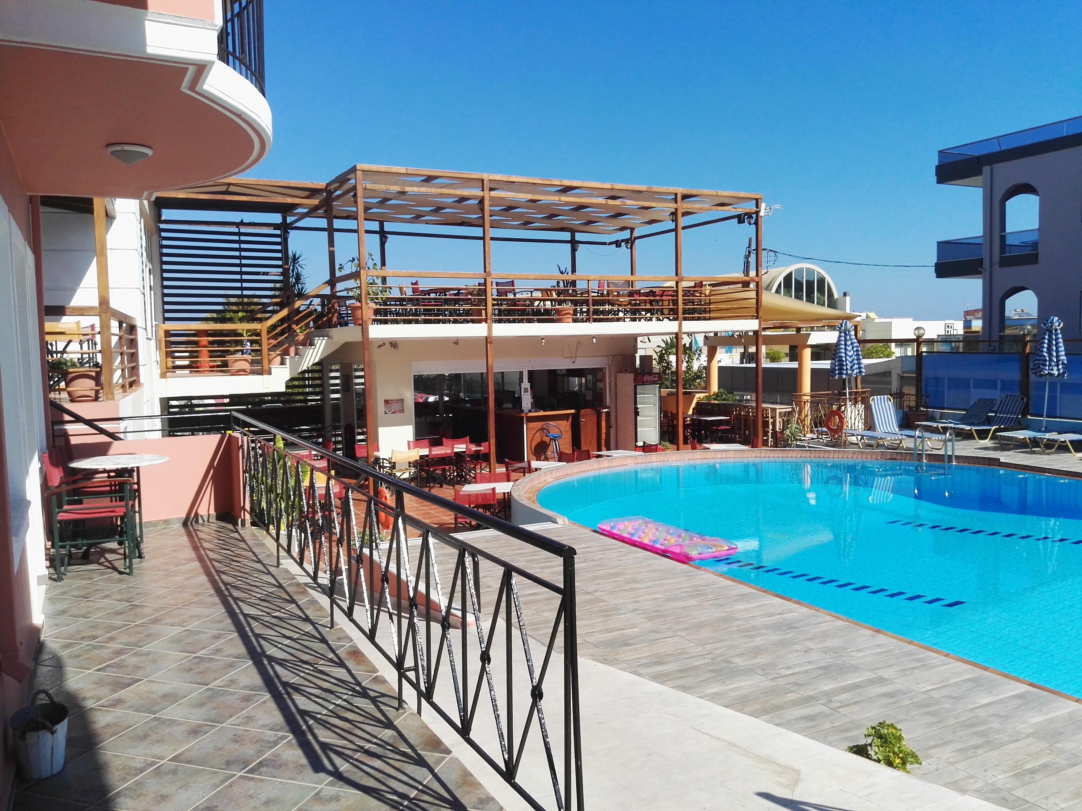 Epis Hotel Agia Marina Exterior foto